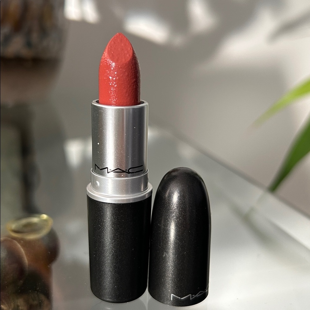 MAC Mocha - Discontinued